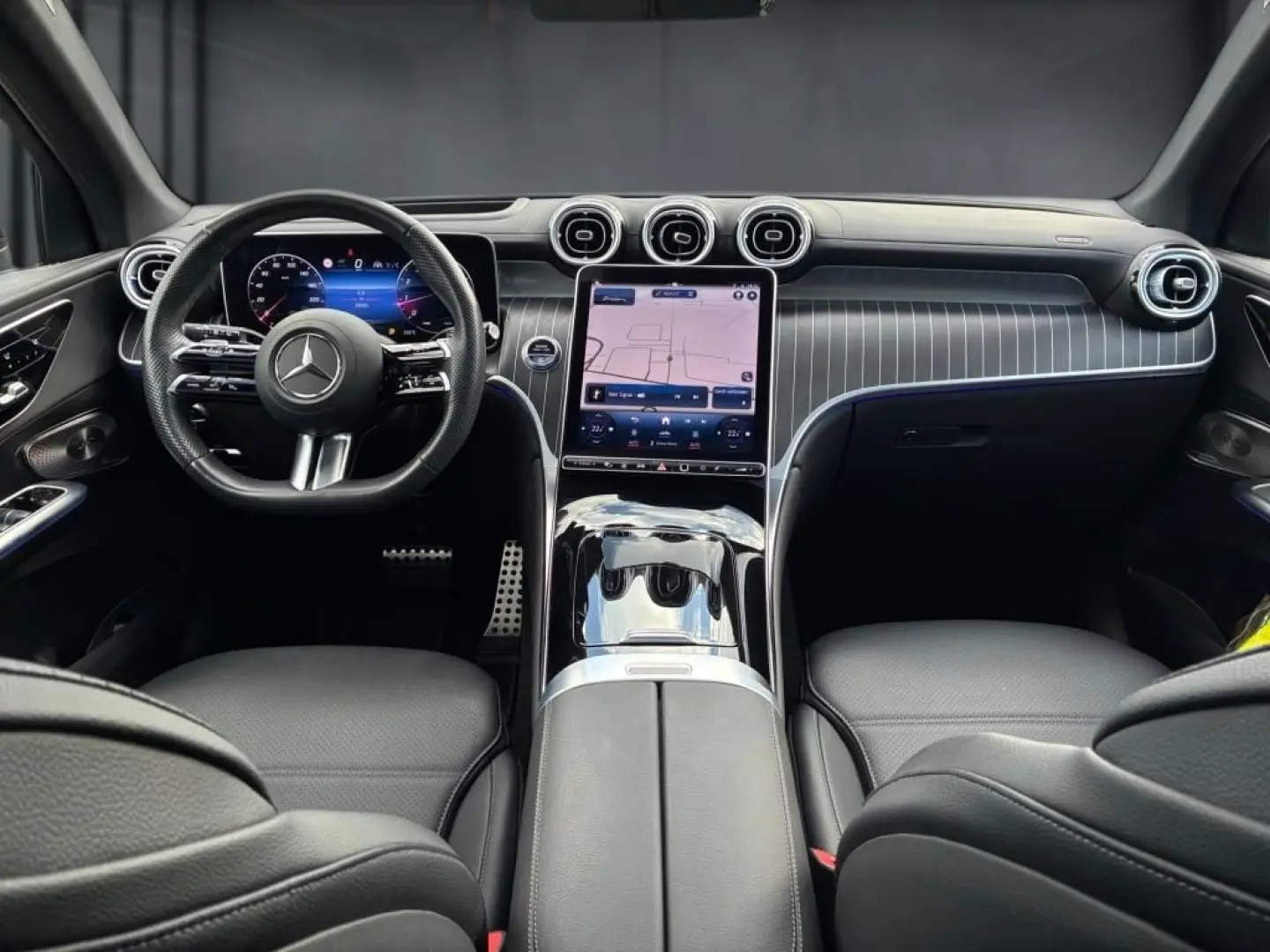 GLC 300 4M AMG/Airmatic/HUD/Burm/Ventil/360/Panoram