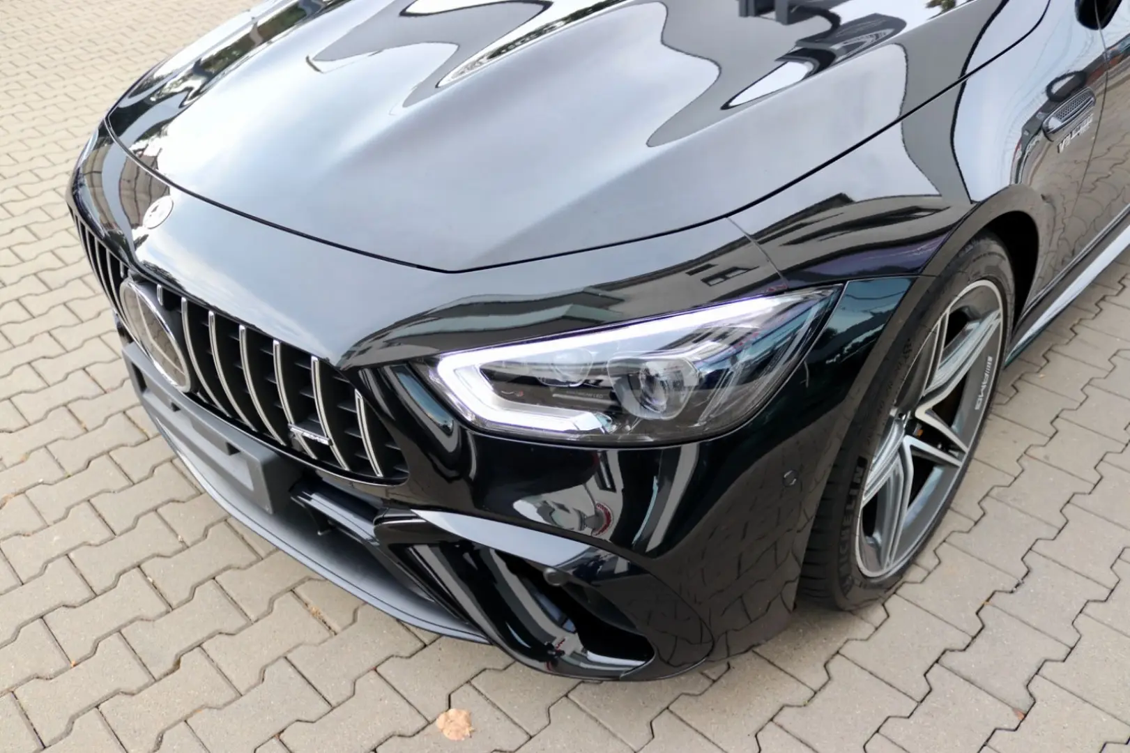 AMG GT 63 S 4M+ Night Pano HuD PERF-ABGAS Stdhzg