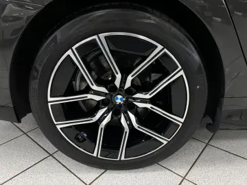 i7 xD60 M-Sport*KRISTALL*A-TÜR*THEATRE*SOFT*B&W*