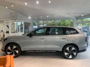 EX90 Ultra Pure Electric AWD