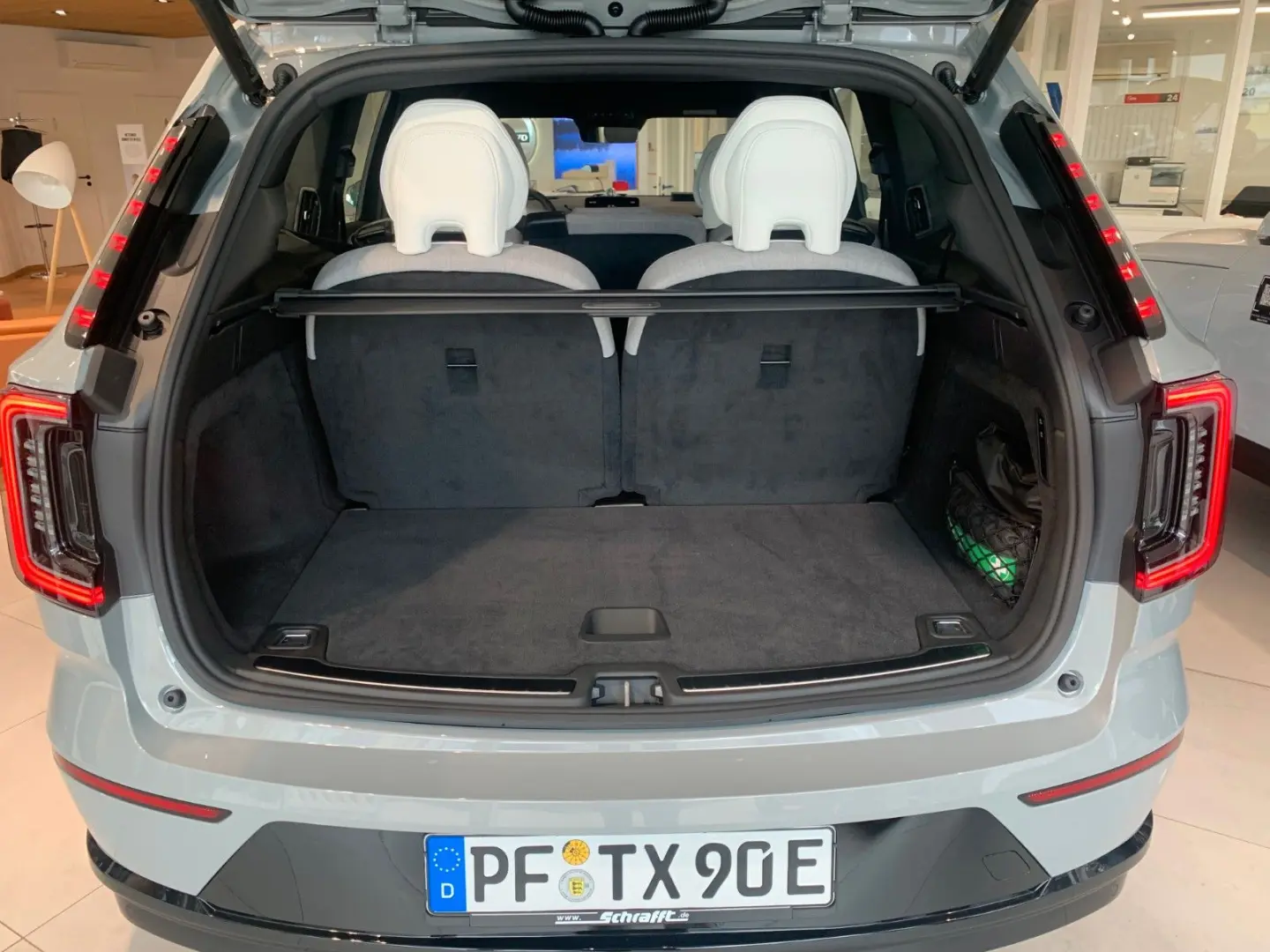 EX90 Ultra Pure Electric AWD