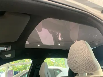 EX90 Ultra Pure Electric AWD