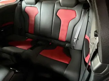 M4 Coupe Heritage M Competition Paket
