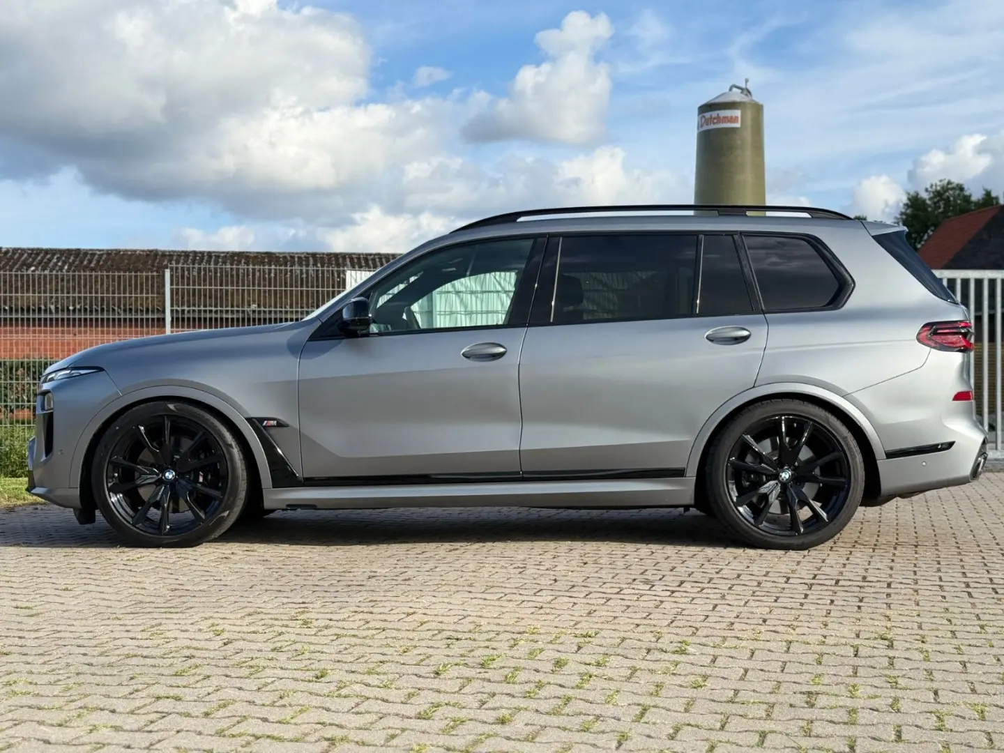 X7 M60