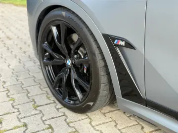 X7 M60