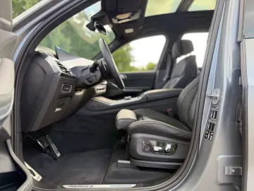 X7 M60
