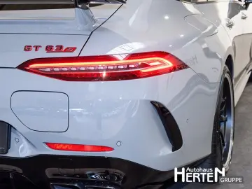 Mercedes-AMG GT 63 S E Performance+PANO+AEROD.