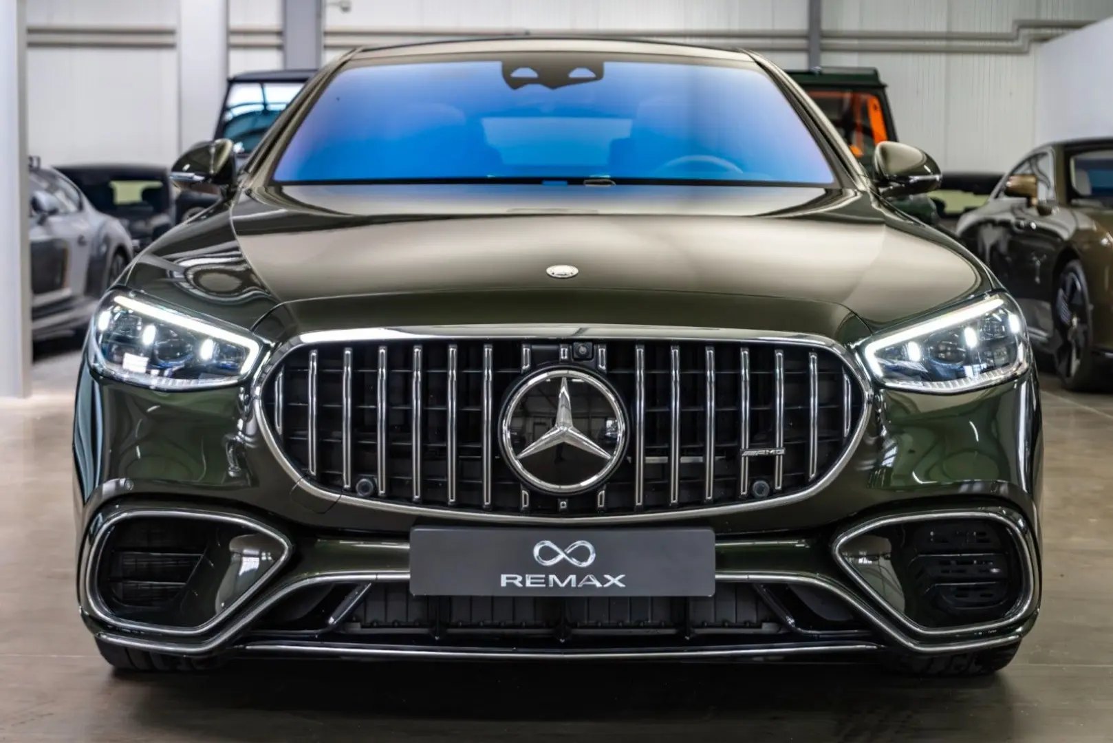 S 63 AMG E Perf 4M+ / MANUFAKTUR / First-Class