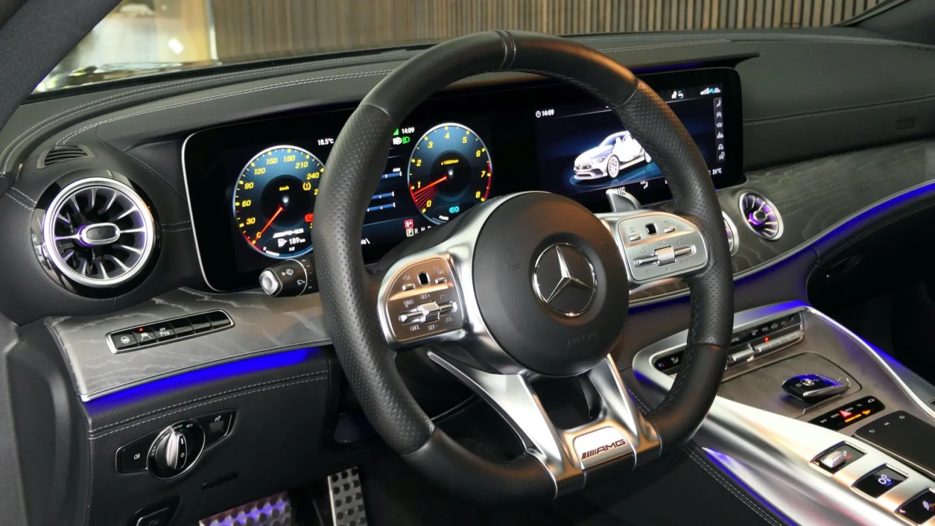 AMG GT 4-trg. 43 4Matic  PANO. MB-Garantie
