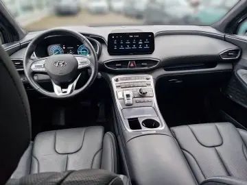 SANTA FE Plug-In Hybrid SEVEN 1.6 Turbo 4WD Sign