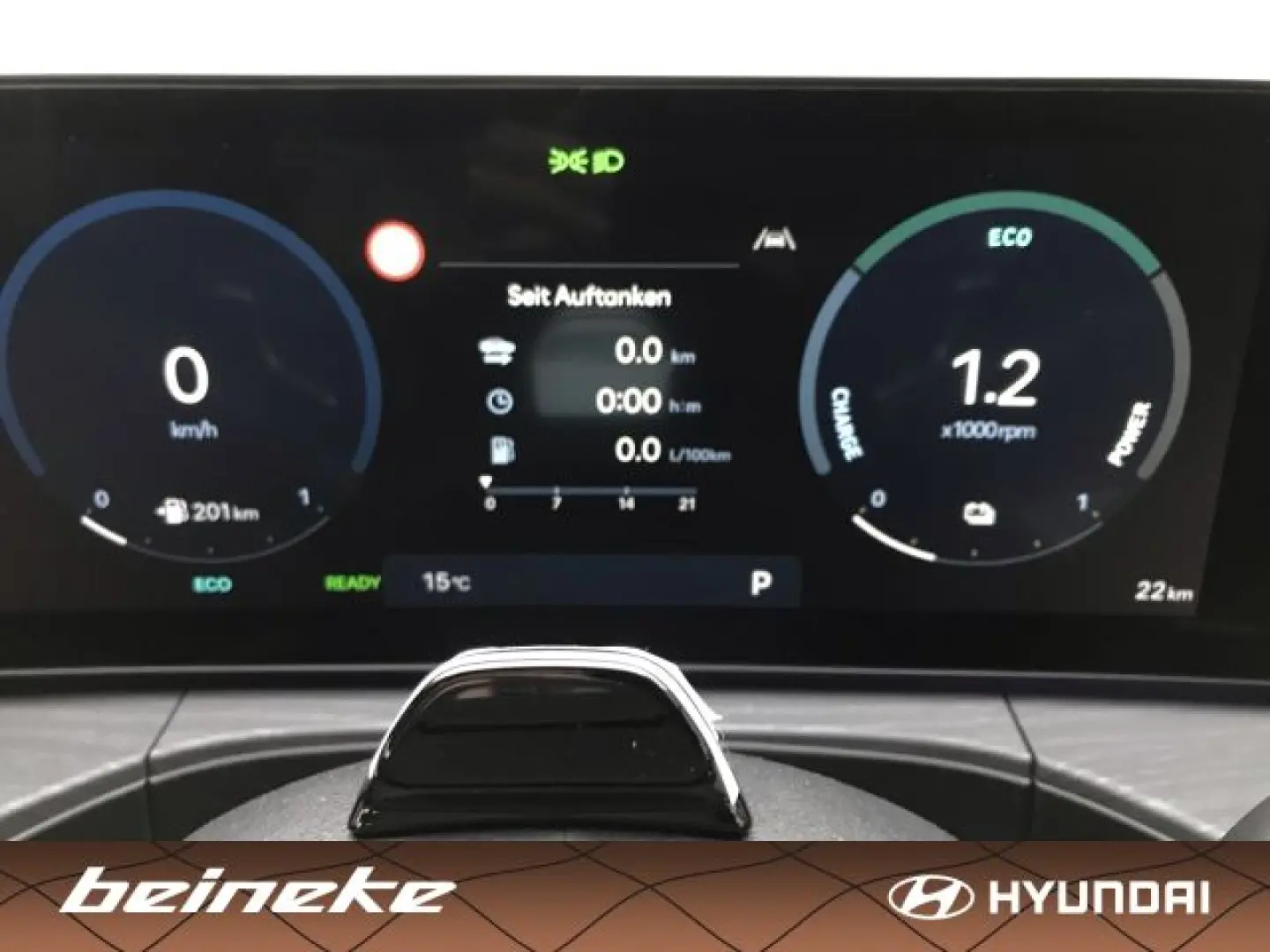 Santa Fe 1.6 HEV Intro Navigation Rückfahrkamera
