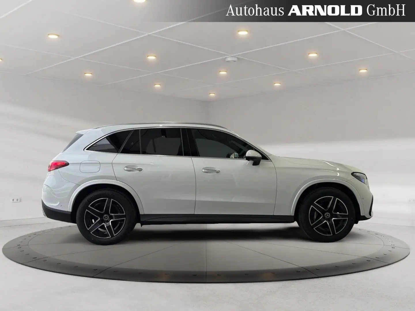 GLC300de 4M AMG-Line AIRMATIC HuD Ventilation 360 Burmester