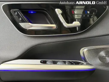 GLC300de 4M AMG-Line AIRMATIC HuD Ventilation 360 Burmester
