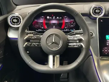 GLC300de 4M AMG DISTRONIC PANORAMA NAVI 360  VENTILATION