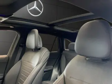 GLC300de 4M AMG DISTRONIC PANORAMA NAVI 360  VENTILATION