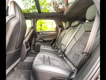 Cayenne GTS 4.0 TIPTRONIC°HUD°BOSE°ACC°MATRIX