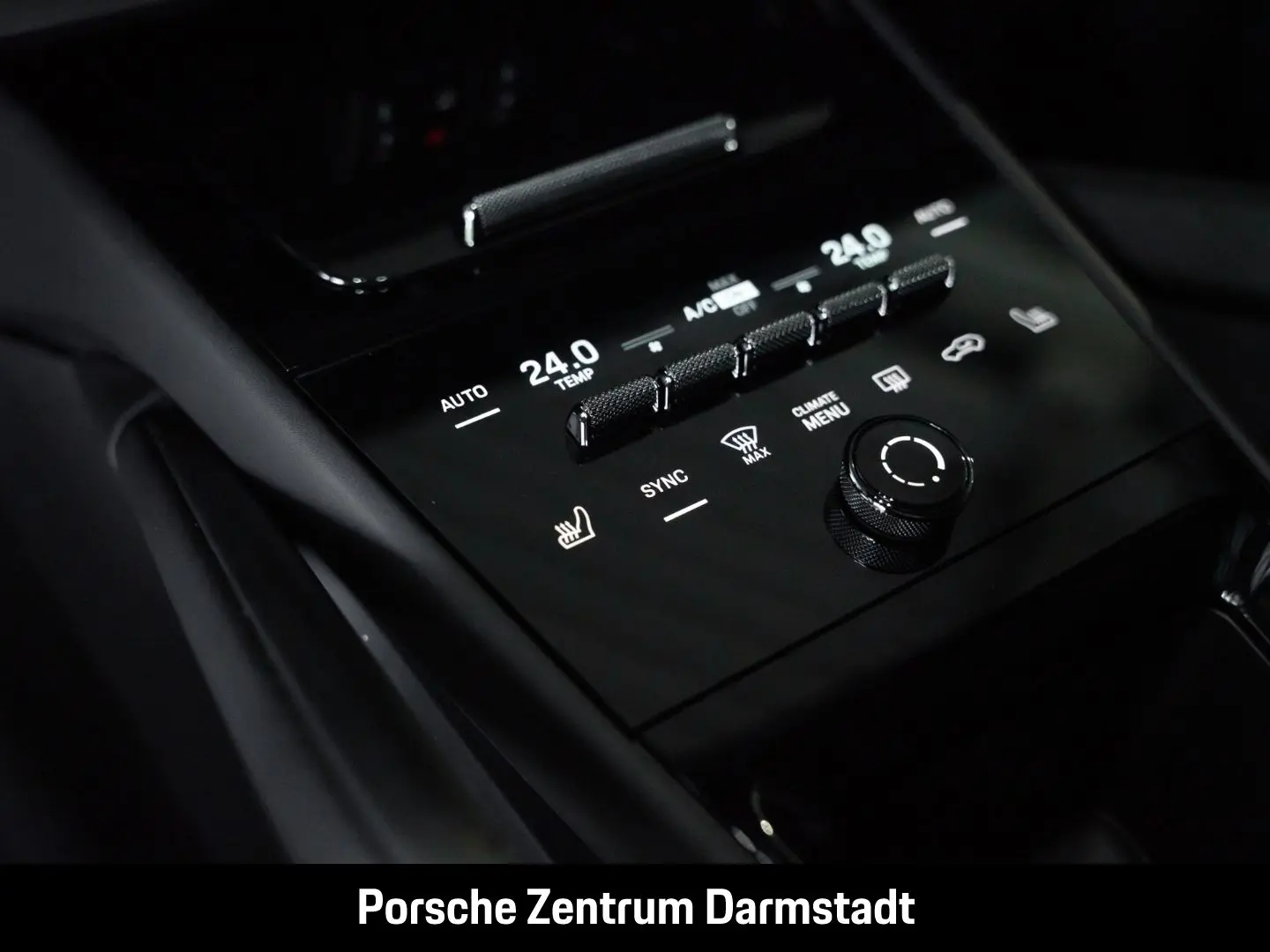 Cayenne E-Hybrid InnoDrive Soft-Close LED-Matrix