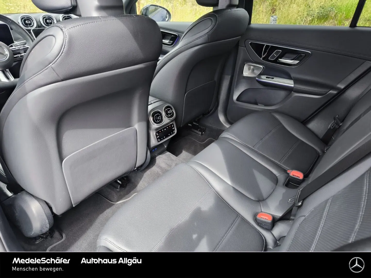 GLC300d 4M AMG 20  Massage Ventilation 360 Burmester Hud