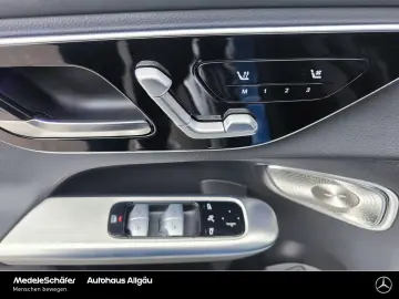 GLC300d 4M AMG 20  Massage Ventilation 360 Burmester Hud