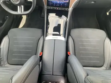 GLC 200 4MATIC AMG Line Premium, Airmatic
