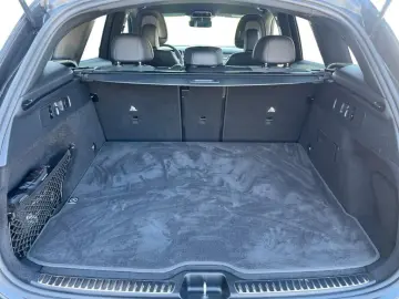 GLC 200 4matic AMG +MBUX+AHK+STH+SpurW+Sport+PDC