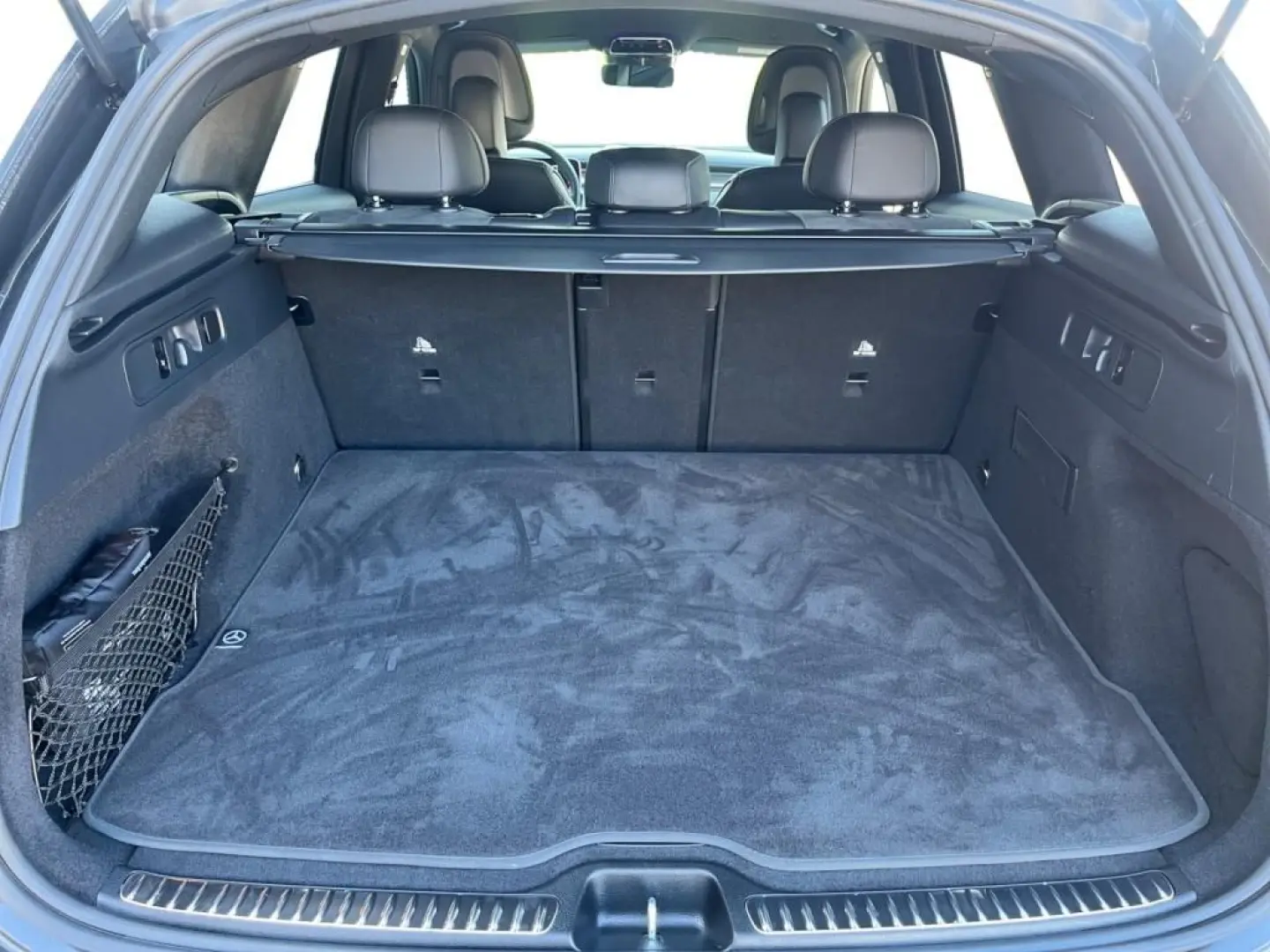 GLC 200 4matic AMG +MBUX+AHK+STH+SpurW+Sport+PDC