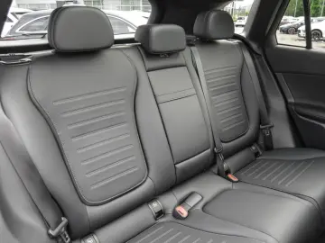 GLC 200 4MATIC |AMG|LED|NAVI|KEYL|PANO|AHK|KAM