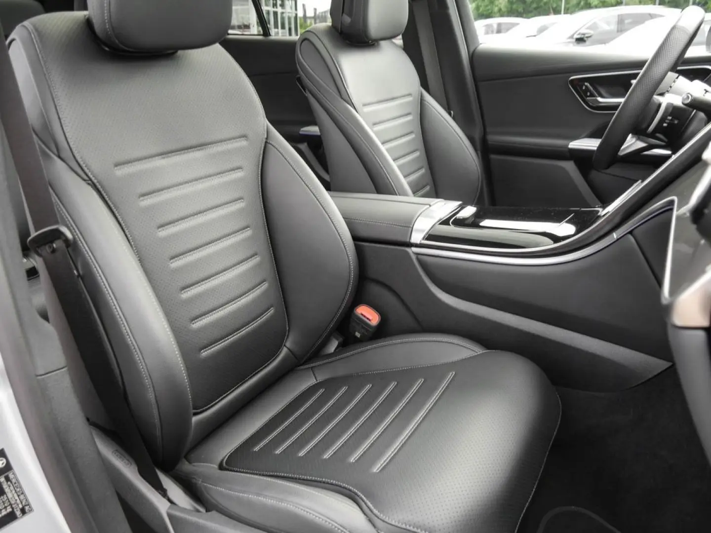 GLC 200 4MATIC |AMG|LED|NAVI|KEYL|PANO|AHK|KAM