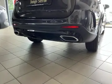 GLC 200 4M AMG-Line+Night+AHK+DISTRONIC+MBUX+LED