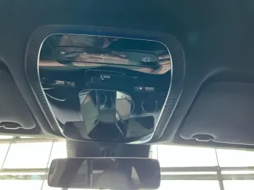 GLC 200 4M AMG-Line+Night+AHK+DISTRONIC+MBUX+LED