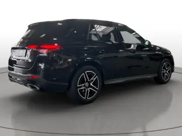 GLC 200 4M AMG-Line+Night+AHK+DISTRONIC+MBUX+LED