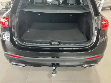 GLC 200 4M AMG-Line+Night+AHK+DISTRONIC+MBUX+LED