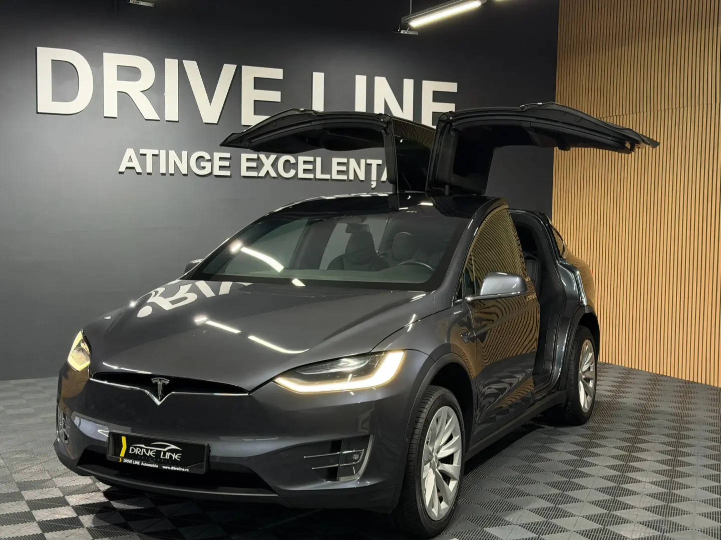 Tesla Model X