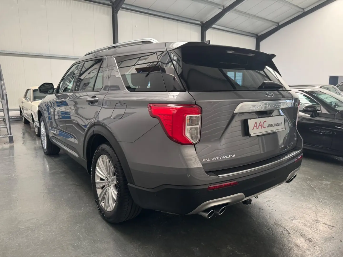 Explorer 3,0 l EcoBoost PHEV 4x4 Platinum/7-Sitz