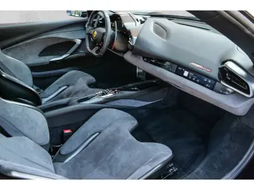 296 GTB *Viola Hong Kong*Full Alcantara*Tricolor