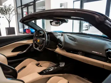 296 GTS ~Ferrari Munsterhuis~