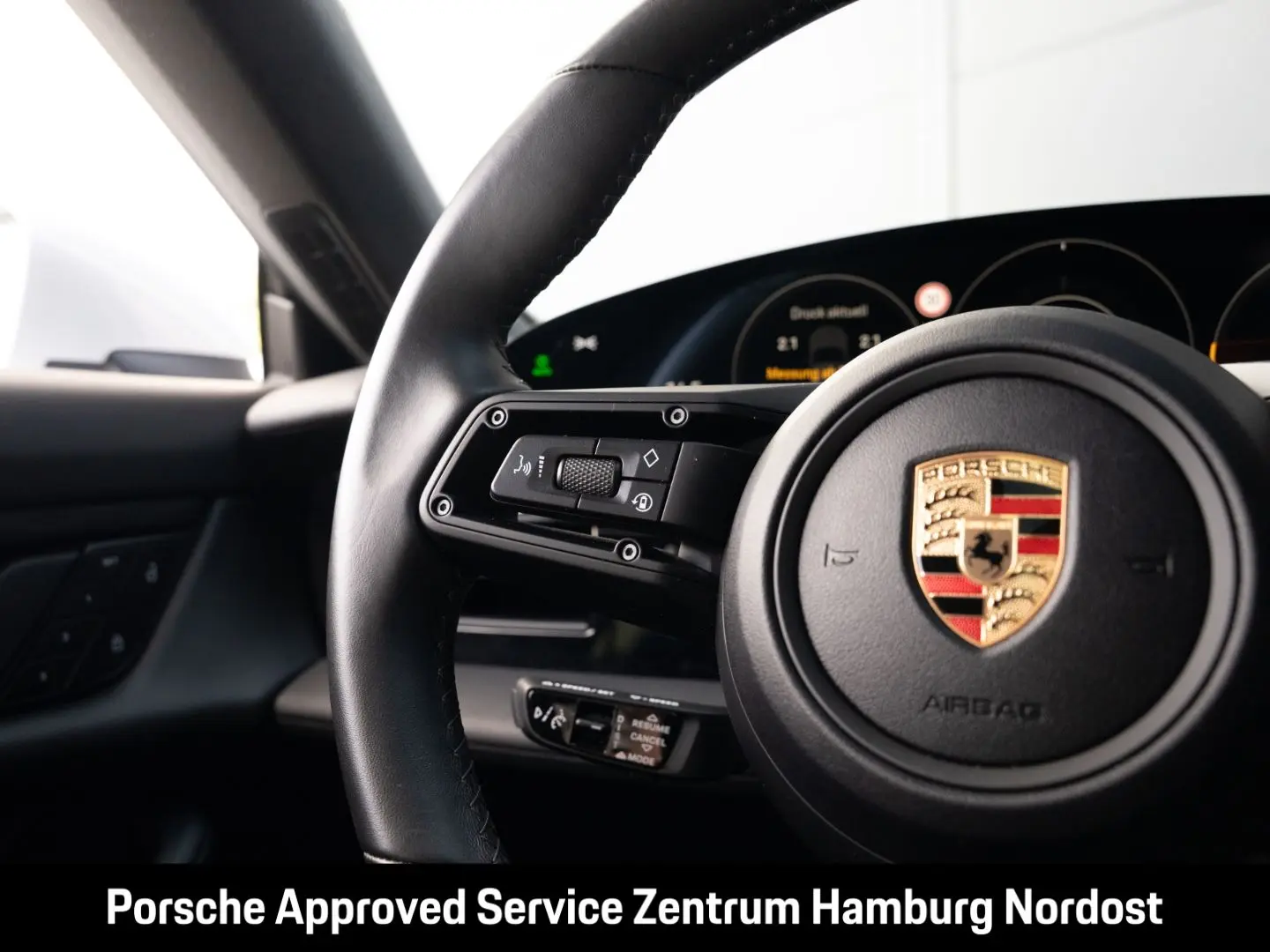 Taycan Panorama BOSE Electric  Sport Sound