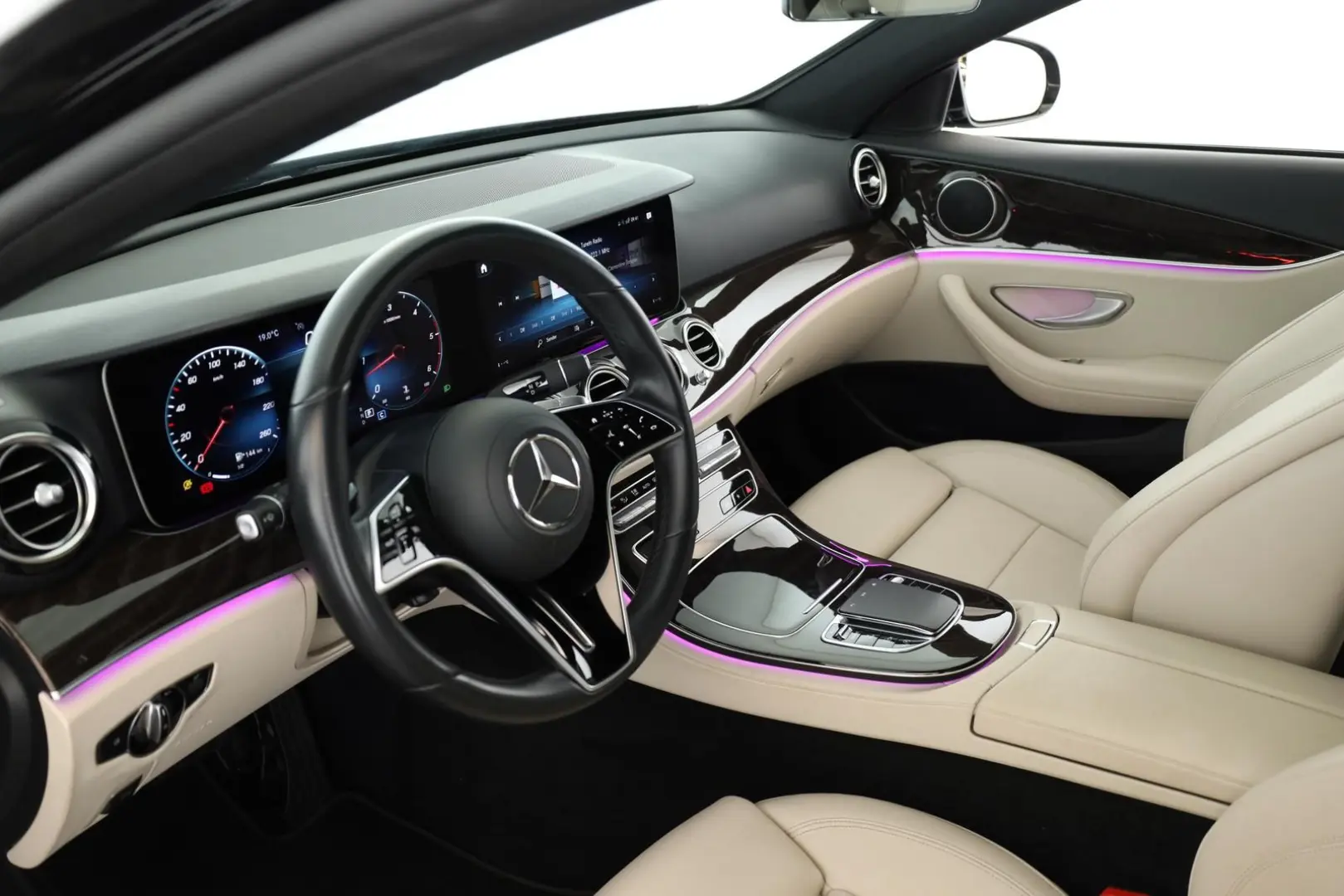 E 400 d 4M 9G AMG LED Pano Widescreen Nav Kam 20