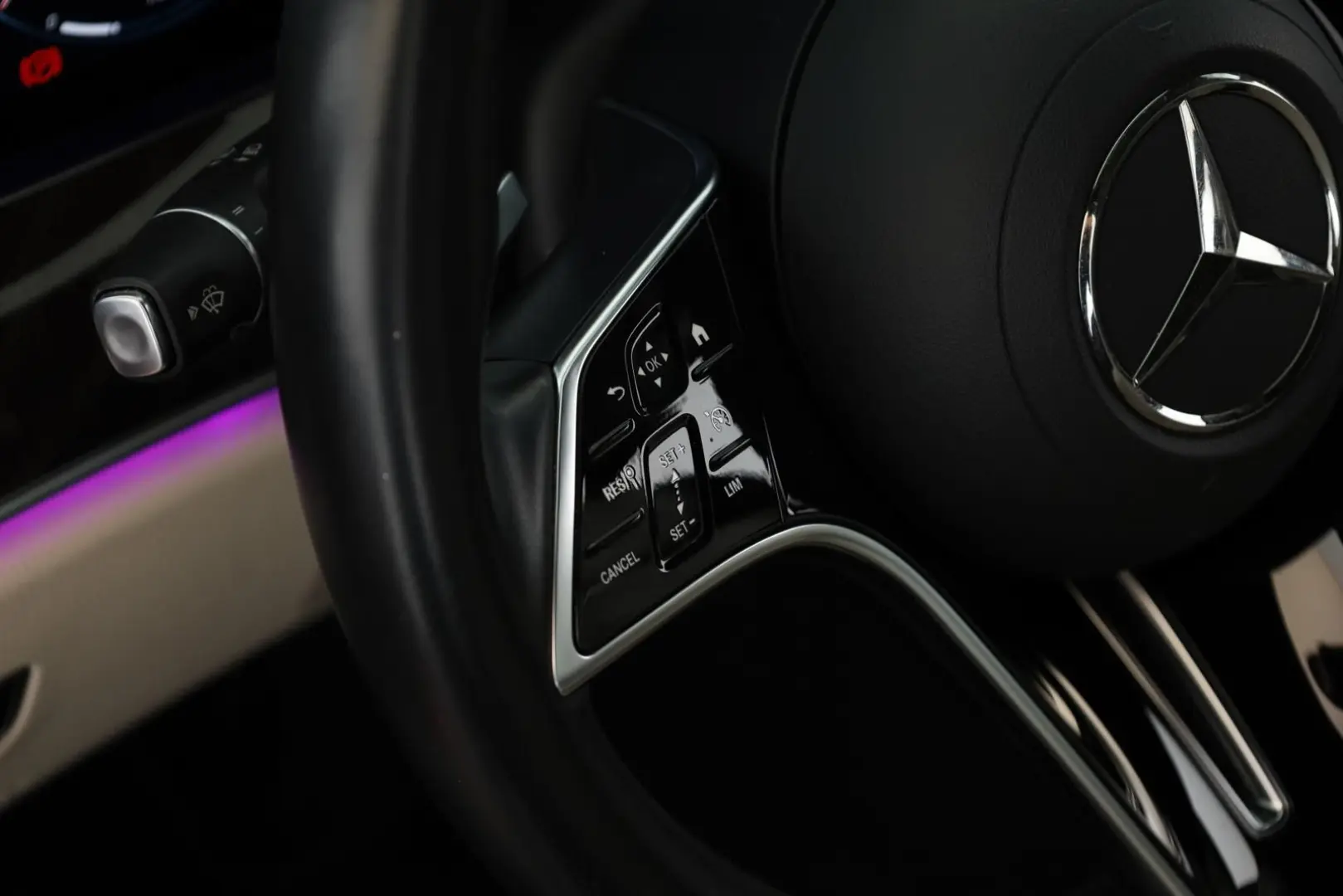 E 400 d 4M 9G AMG LED Pano Widescreen Nav Kam 20