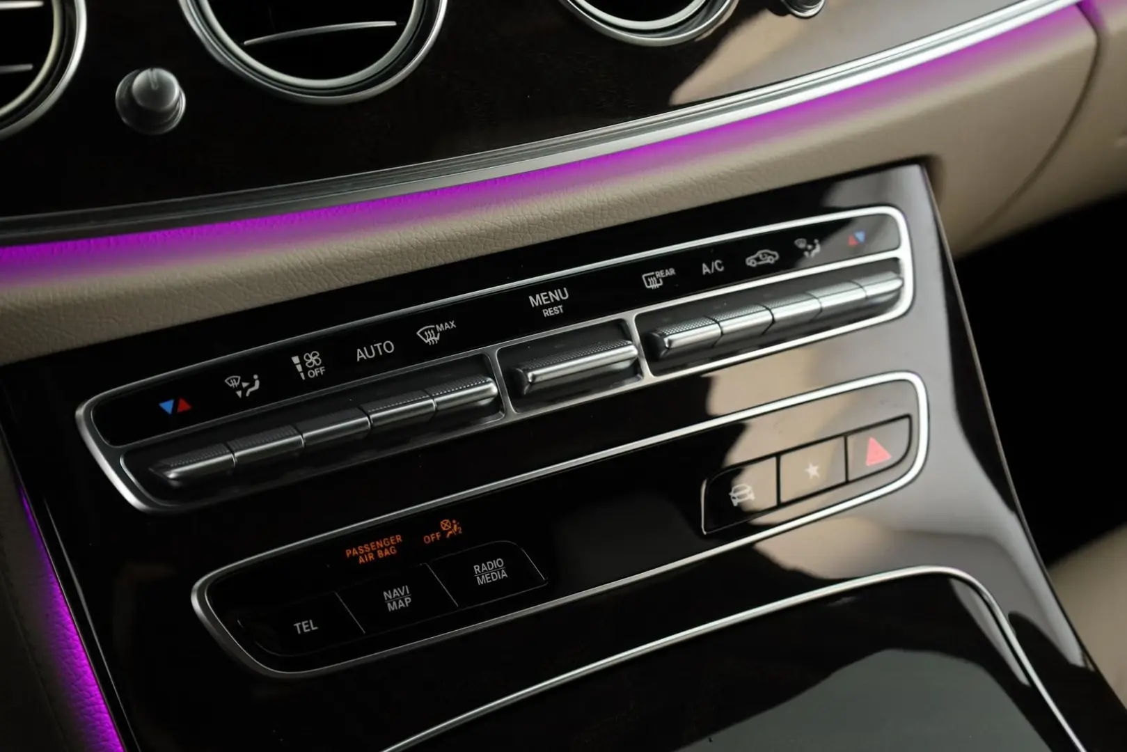 E 400 d 4M 9G AMG LED Pano Widescreen Nav Kam 20