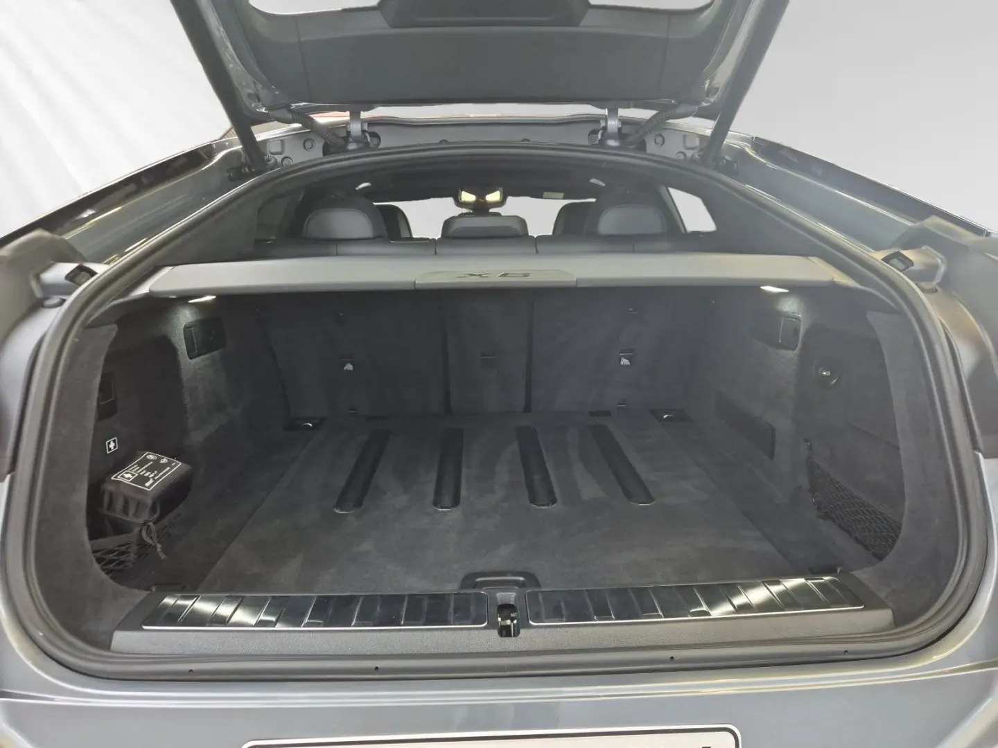 X6 M60i xDrive AHK|Pano|Bowers&Wilkins|DA-Prof.