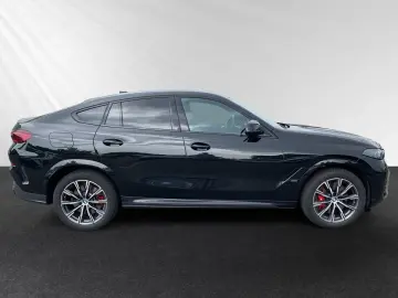 X6 M60i xDrive AHK|SkyLounge|Bowers&Wilkins