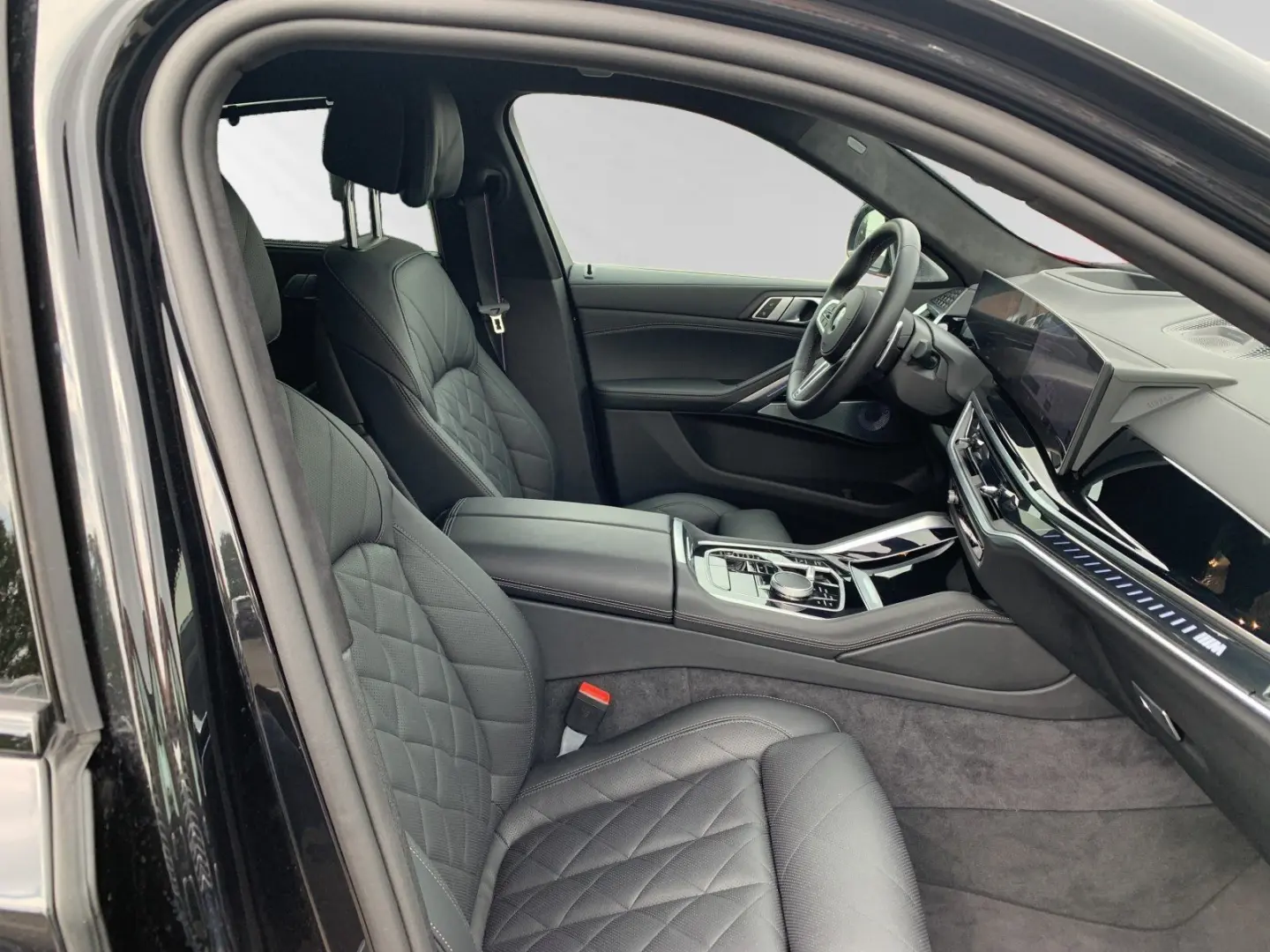 X6 M60i xDrive AHK|SkyLounge|Bowers&Wilkins