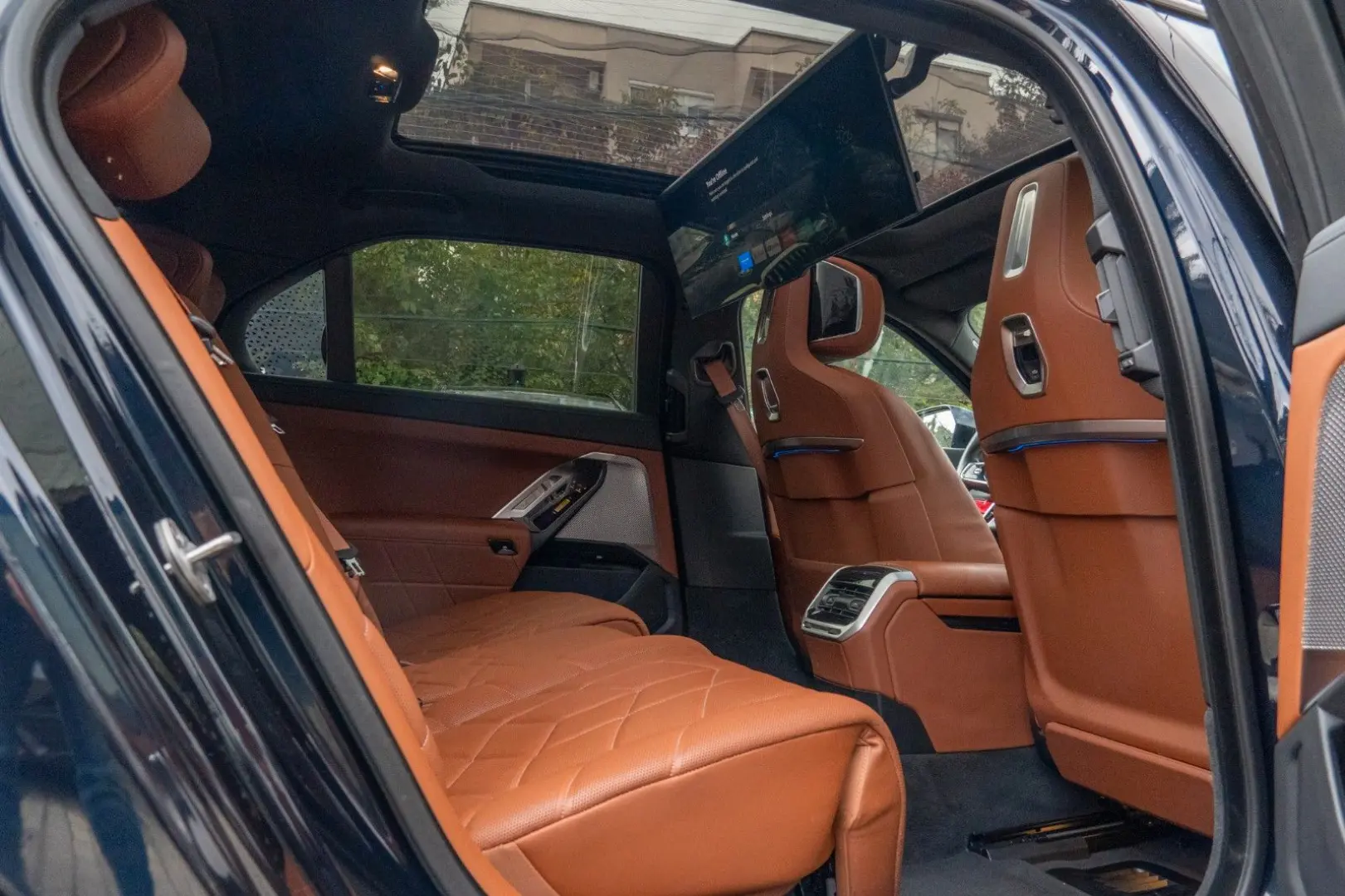 750e MSp/ExecutiveL/TV/Massage/Ventilation/IconicG/SkyLounge