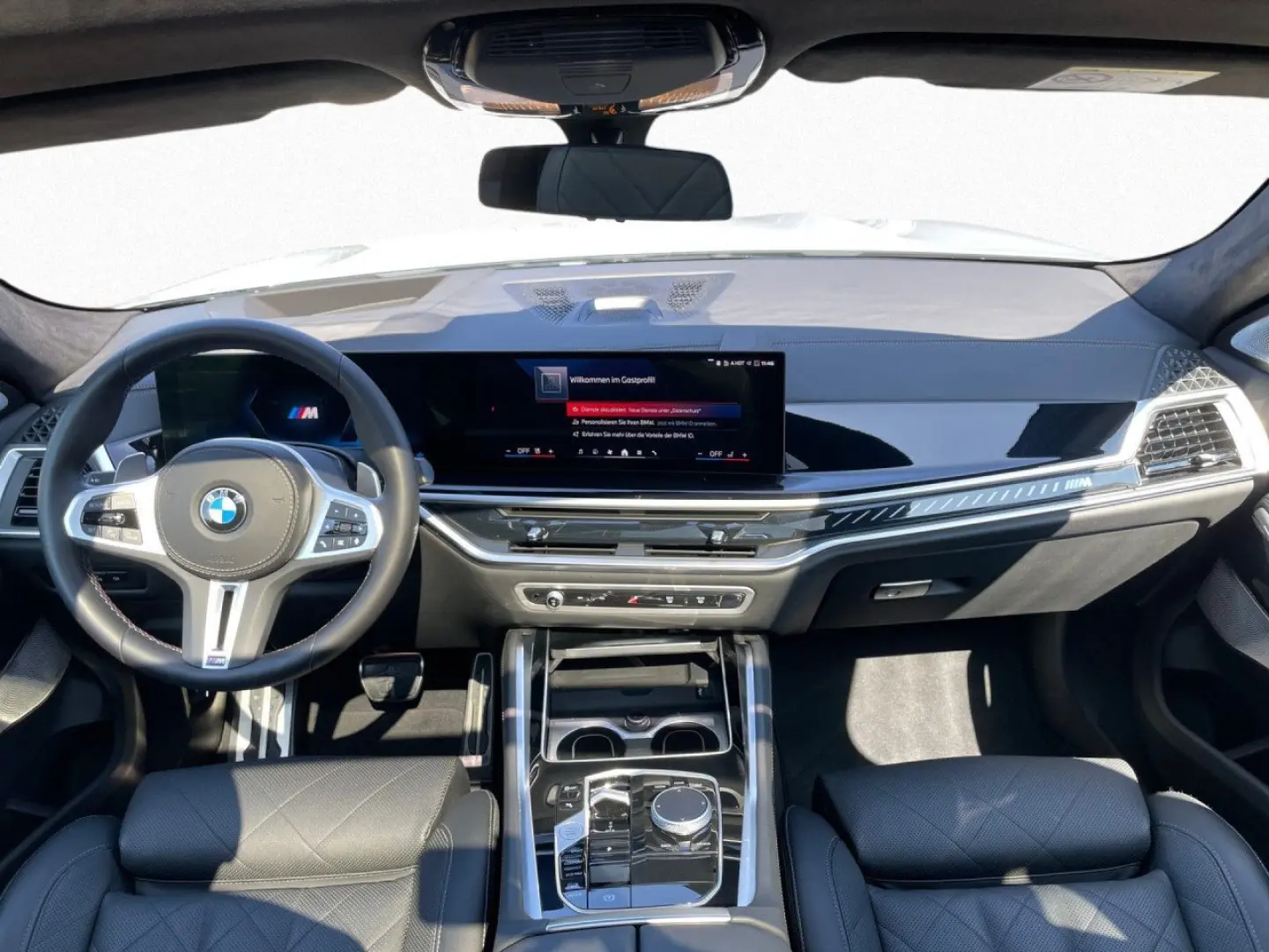 X6 M60i xD 979,-/0Anz StHz Pano DAPr B&W 360 AHK