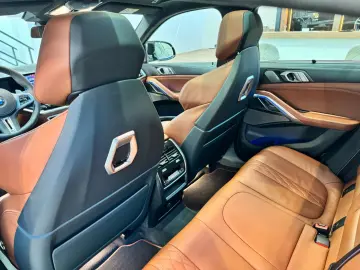 X6 M60 xDrive M SportPro*INDIVIDUAL*SOFT*PANO*HK