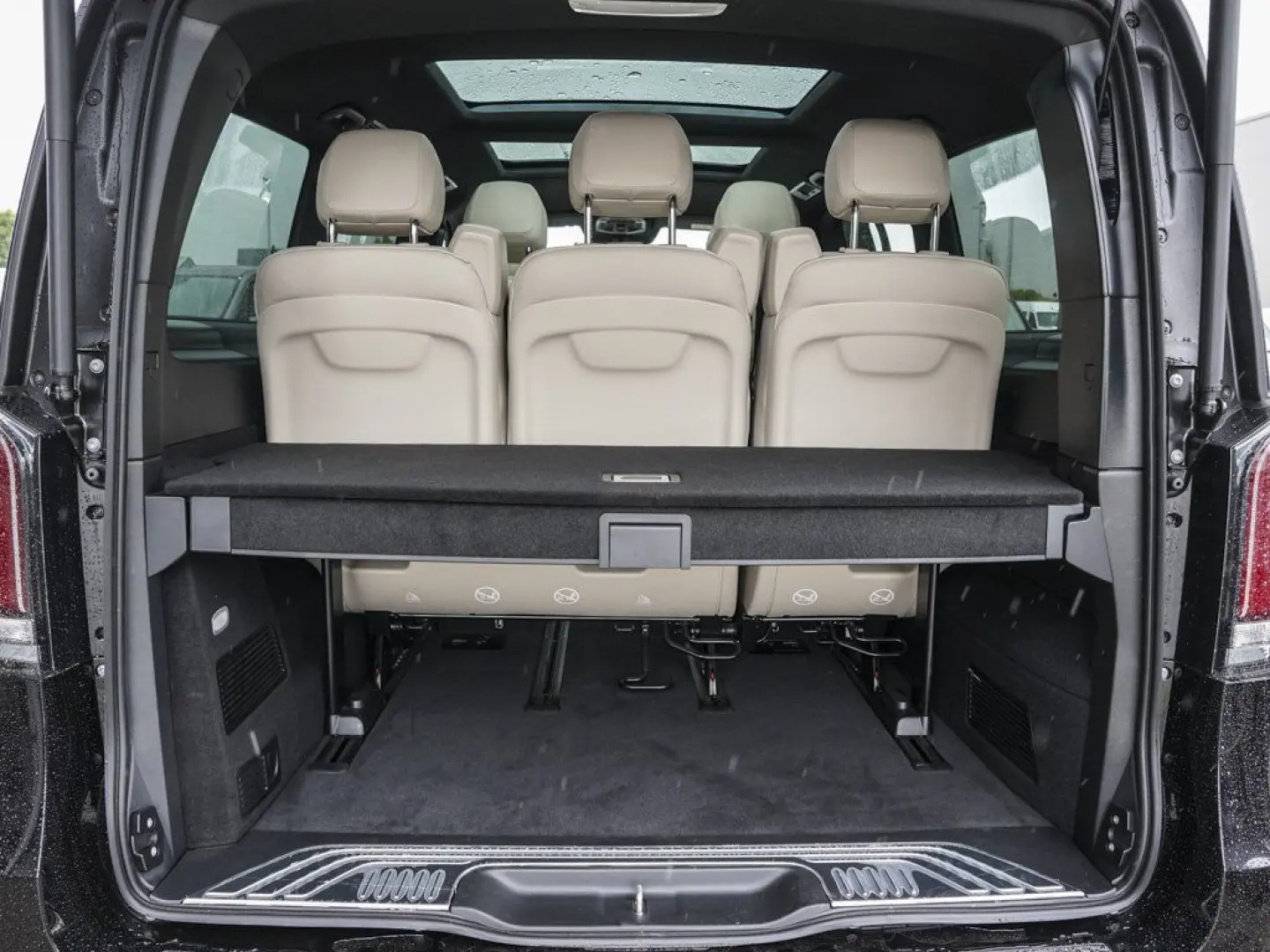 V 300d Avantgarde 4x4 lang AMG Pano AIRMATIC AHK