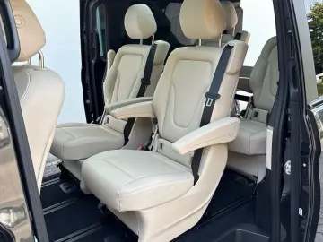 V 300 d Avantgarde 4x4 lang AMG Pano 360  AHK 9G