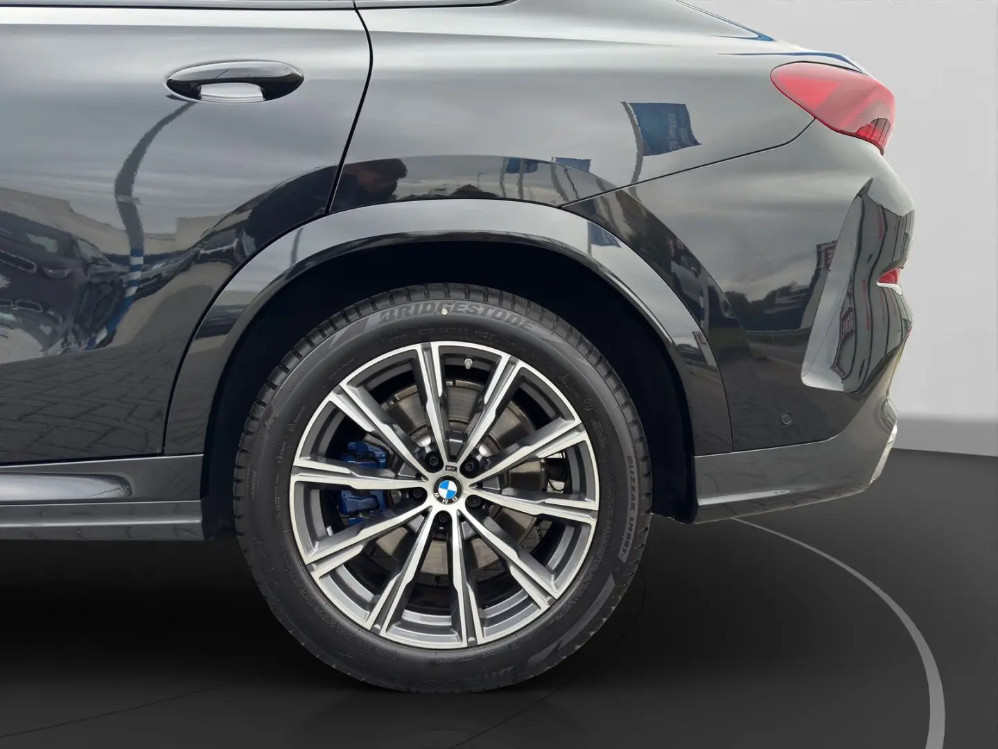 X6 M60i xDrive B&W HiFi Standheiz. Driving+Parki
