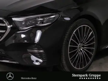 E 300 de EXCLUSIVE Distro+Pano+HAL+AIR+HYPER+